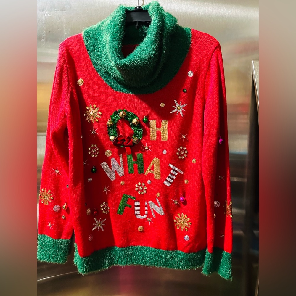 Holiday Time✨❤️💚Red and Green Cowl Neck Sweater
